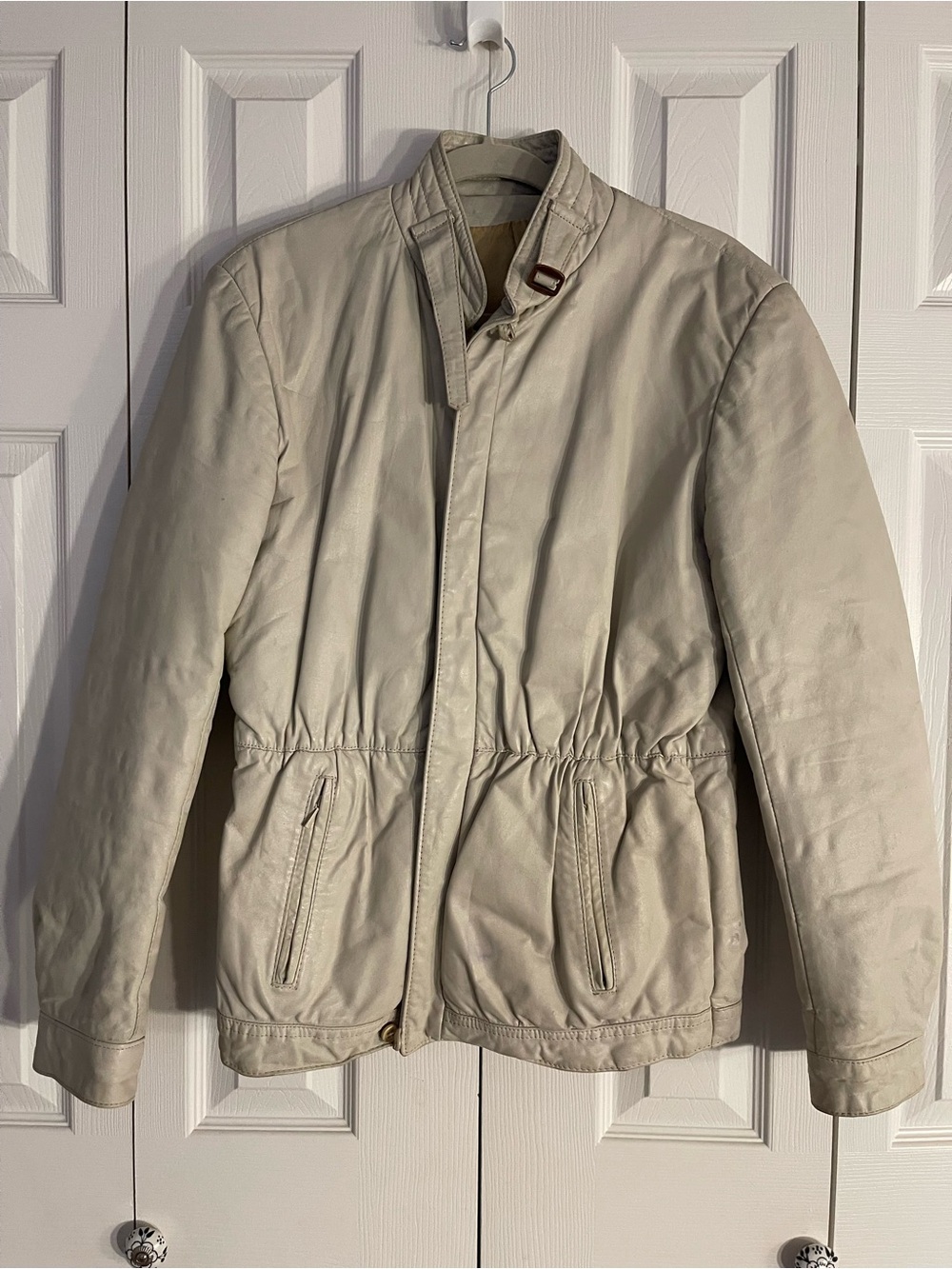 Men's Cream Casual Zip Jacket - Lightweight Everyday Coat